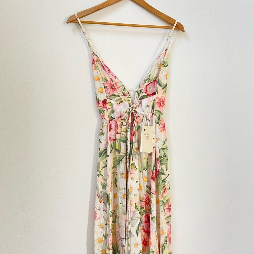 NWT Maaji Summer Long Deep V Dress Size 6-8 - Picture 8 of 8